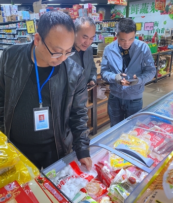 理公港鎮(zhèn)開展元宵節(jié)食品安全專項檢查，保障節(jié)日食品銷售安全