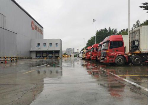 鄭州暴雨期間企業(yè)運(yùn)營(yíng)觀察 物流受影響，業(yè)務(wù)保運(yùn)轉(zhuǎn)，食品銷售穩(wěn)定